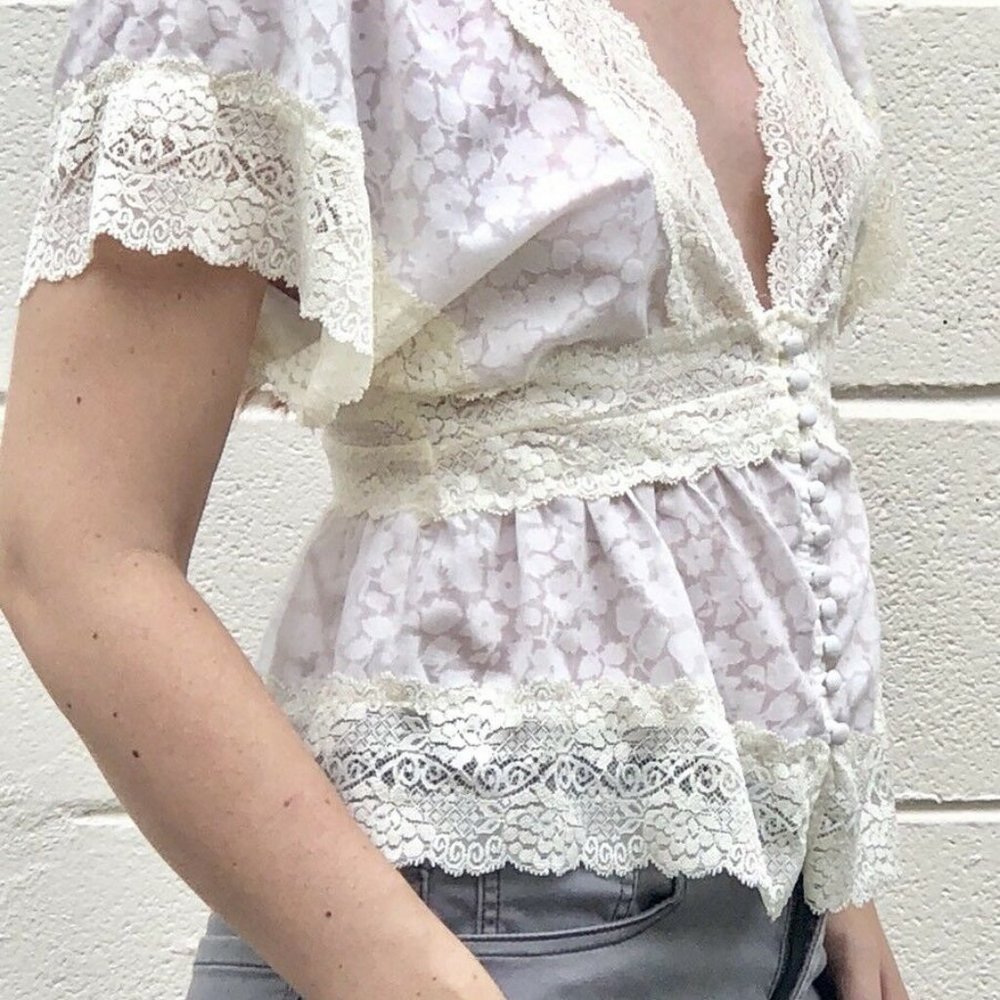 Forever 21 White Lace Crop Top - Medium - Boho Fes